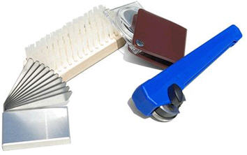 Single Edge Cutting Device with Folding Ruler 295/III)
